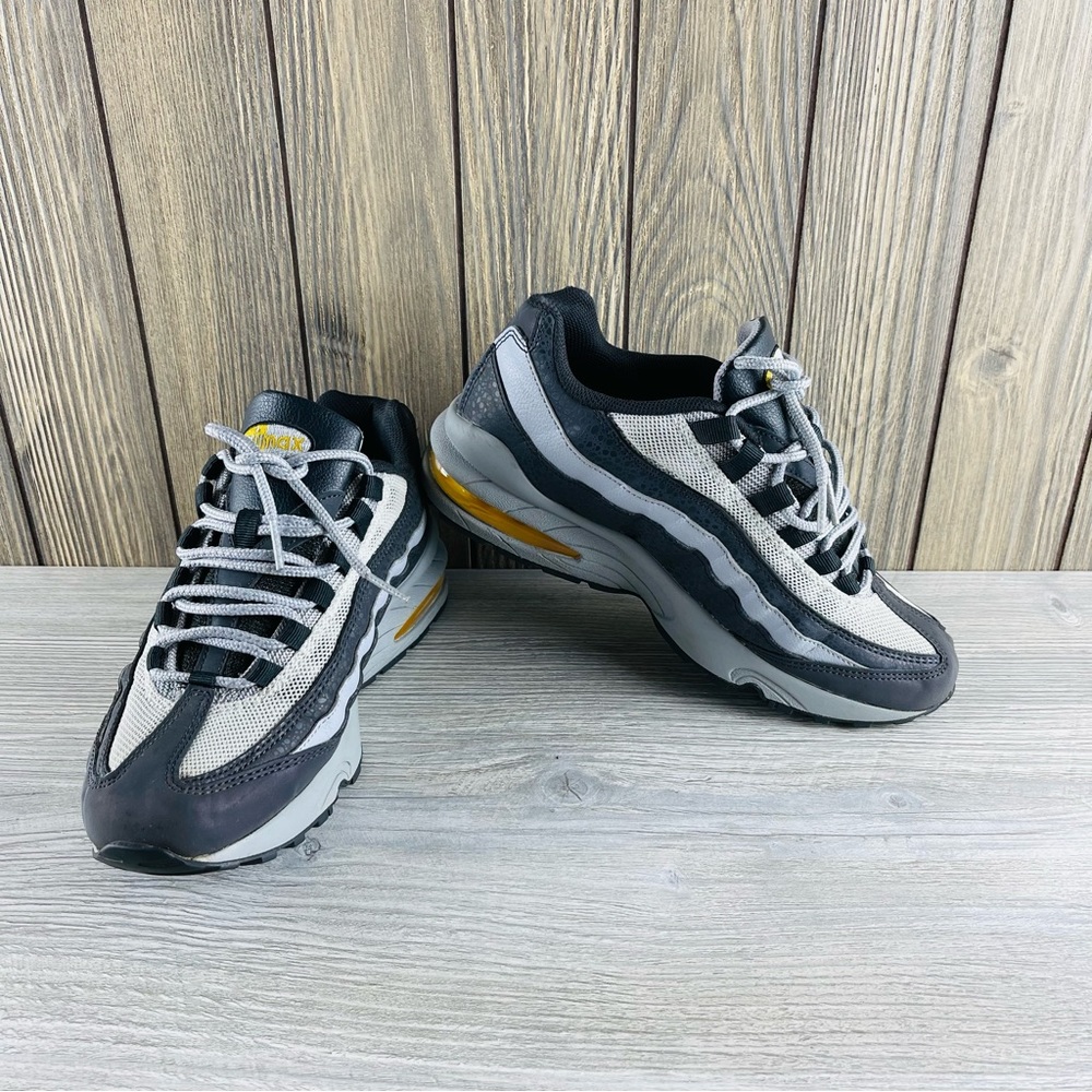 Nike Air Max 95 GS Off Noir Dynamic Gray Yellow BV1245-001 Youth 6.5Y Women's 8